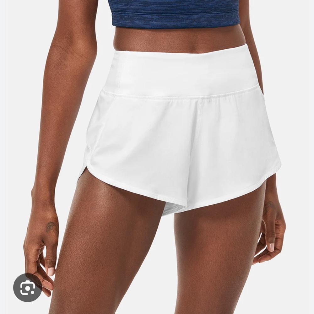 Outdoor Voices Hudson 2.5” Shorts